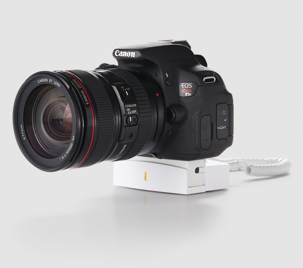 Thiết bị bảo vệ ống kính máy ảnh Canon trưng bày - mặt nghiêng